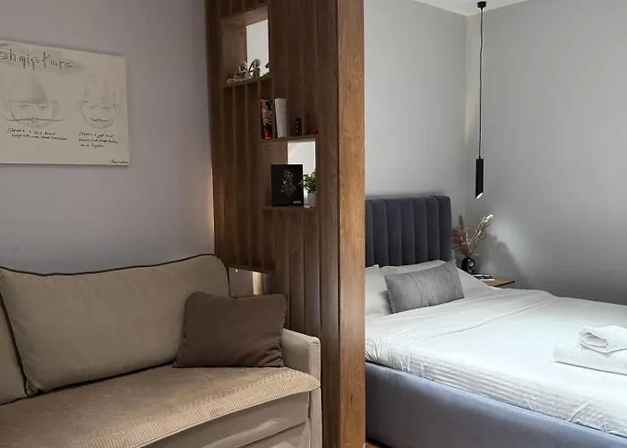 4Seasonsgea , Studio Apartment In Heart Of Tirana